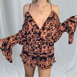PLUNGE NECK STRAPPY BELL SLEEVE ROMPER